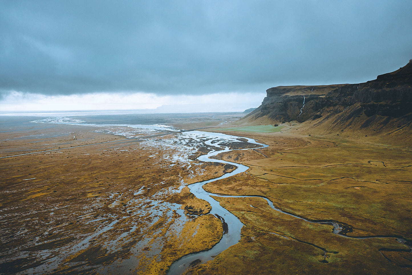 Icelandic River